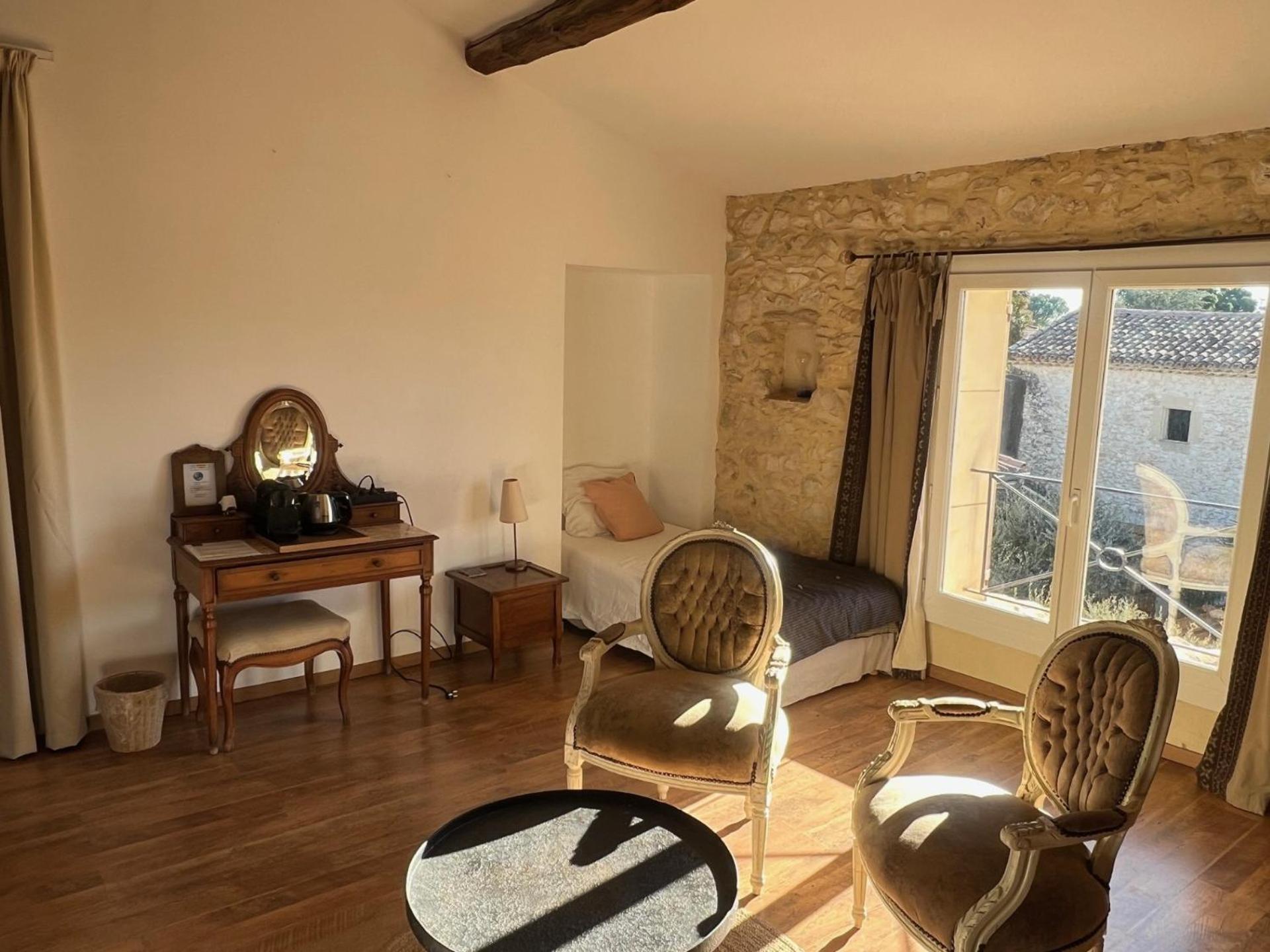 La Maison Des Autres, piscine chauffée, chambres d'hôtes proches Uzès, Nîmes, Pont du Gard Saint-Genies-de-Malgoires Exterior foto
