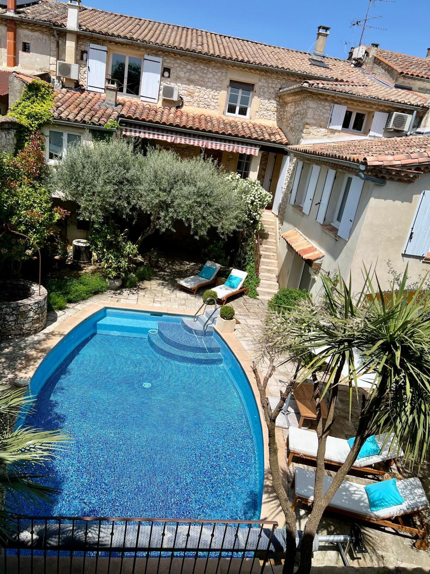 La Maison Des Autres, piscine chauffée, chambres d'hôtes proches Uzès, Nîmes, Pont du Gard Saint-Genies-de-Malgoires Exterior foto